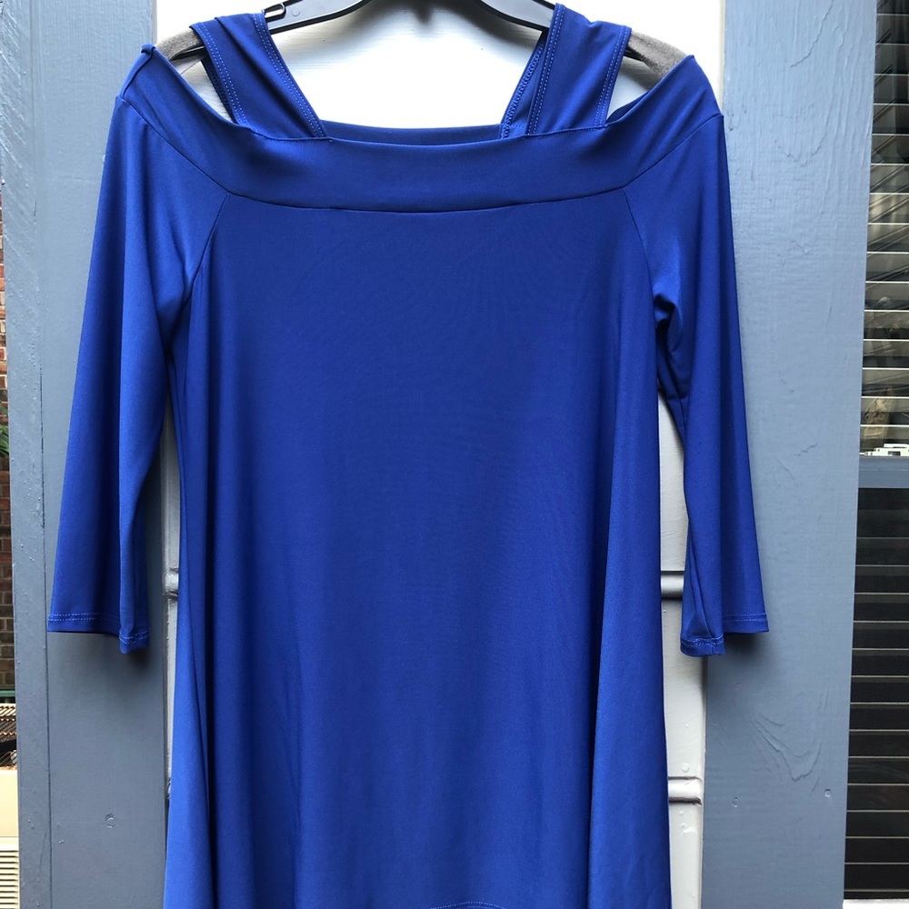 Open shoulder tunic